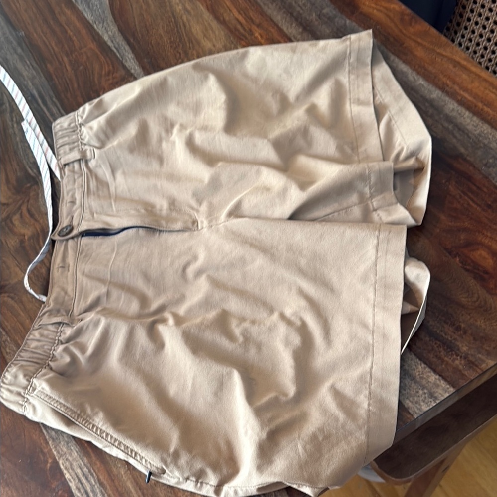Men's Tan Shorts